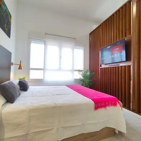 The Urban Elegance * Sevilha